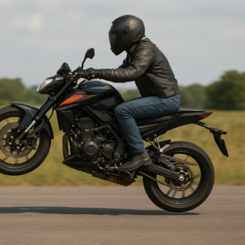 output1-14.png comment faire un wheeling moto