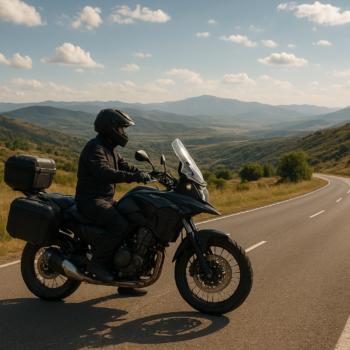 output1-1.png Comment voyager en moto