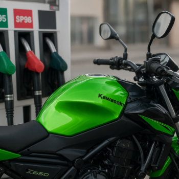output1-9.png Quelle essence Z650 Kawasaki : le guide complet