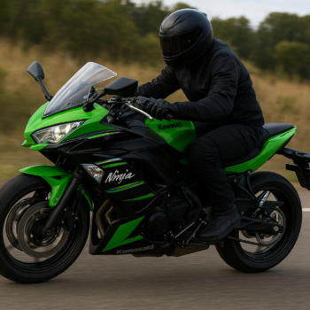 output1-13.png Combien a de chevaux la Kawasaki Ninja 650