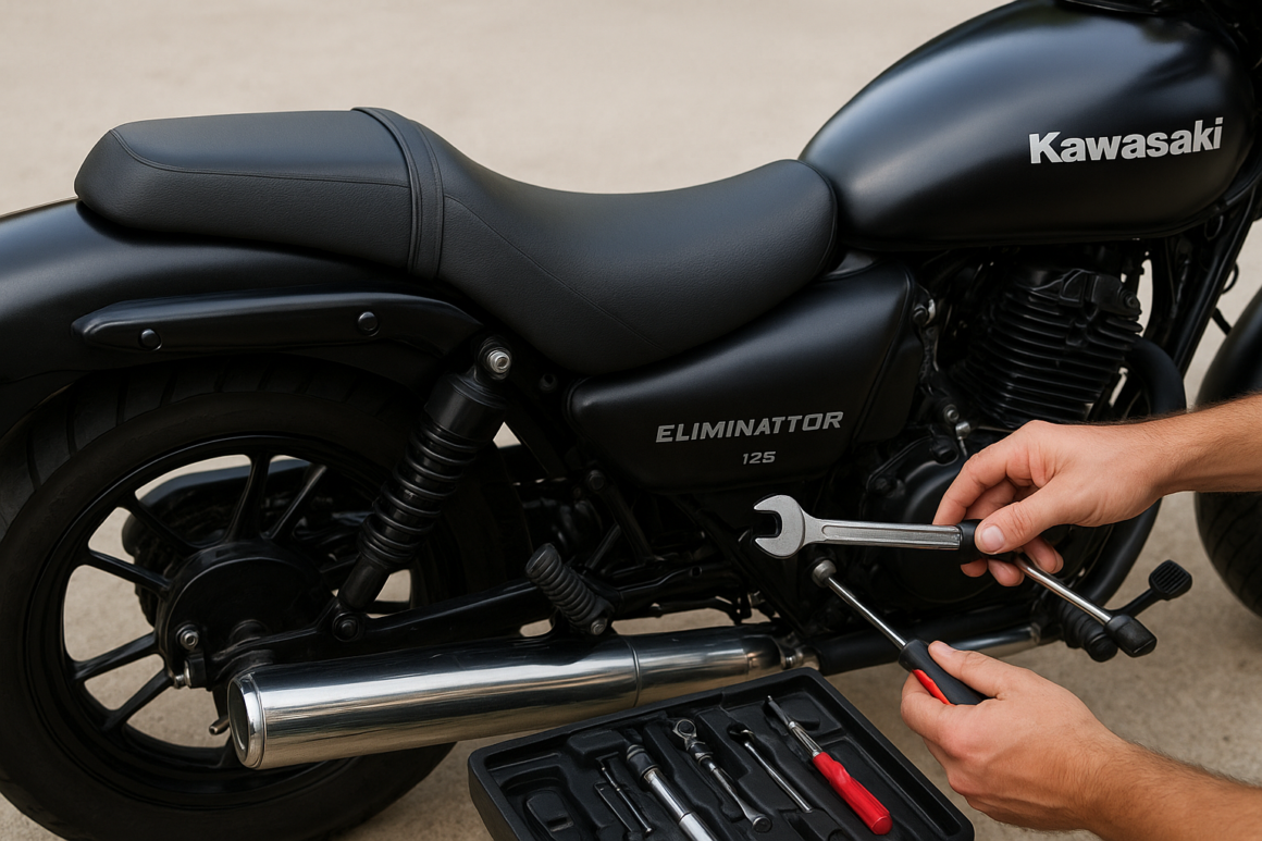 output1-4.png Comment enlever la selle de Kawasaki Eliminator 125