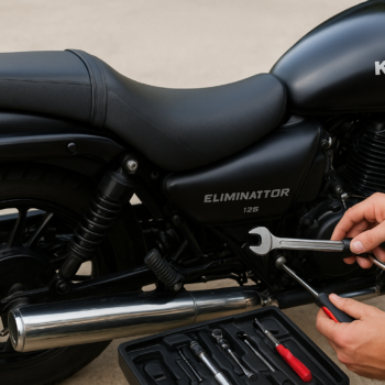 output1-4.png Comment enlever la selle de Kawasaki Eliminator 125